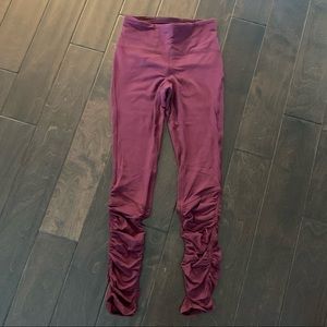 Lululemon Ruched Leg Leggings - size 6